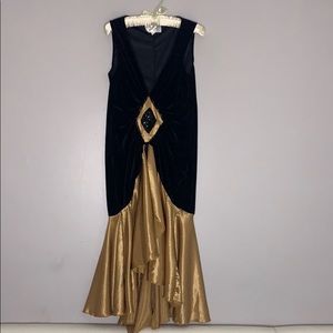 Roaring 20s Black Velvet Gold Ruffle Dress Sz L